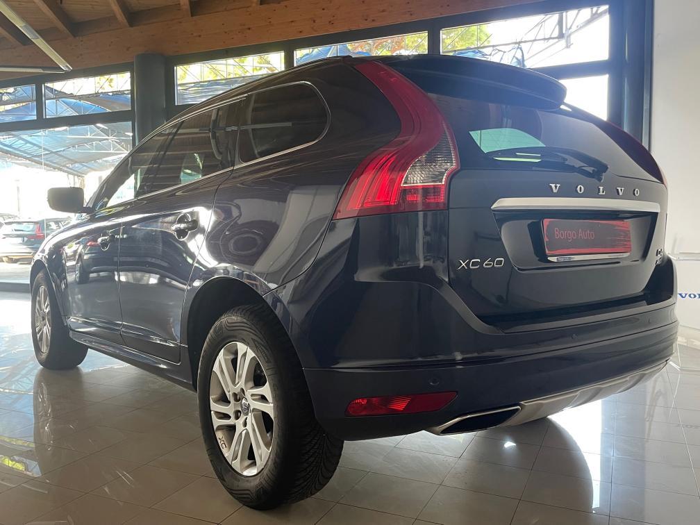XC60 D4 AWD MANUALE