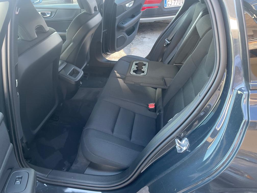 V60 D3 BUSINESS GEARTRONIC 